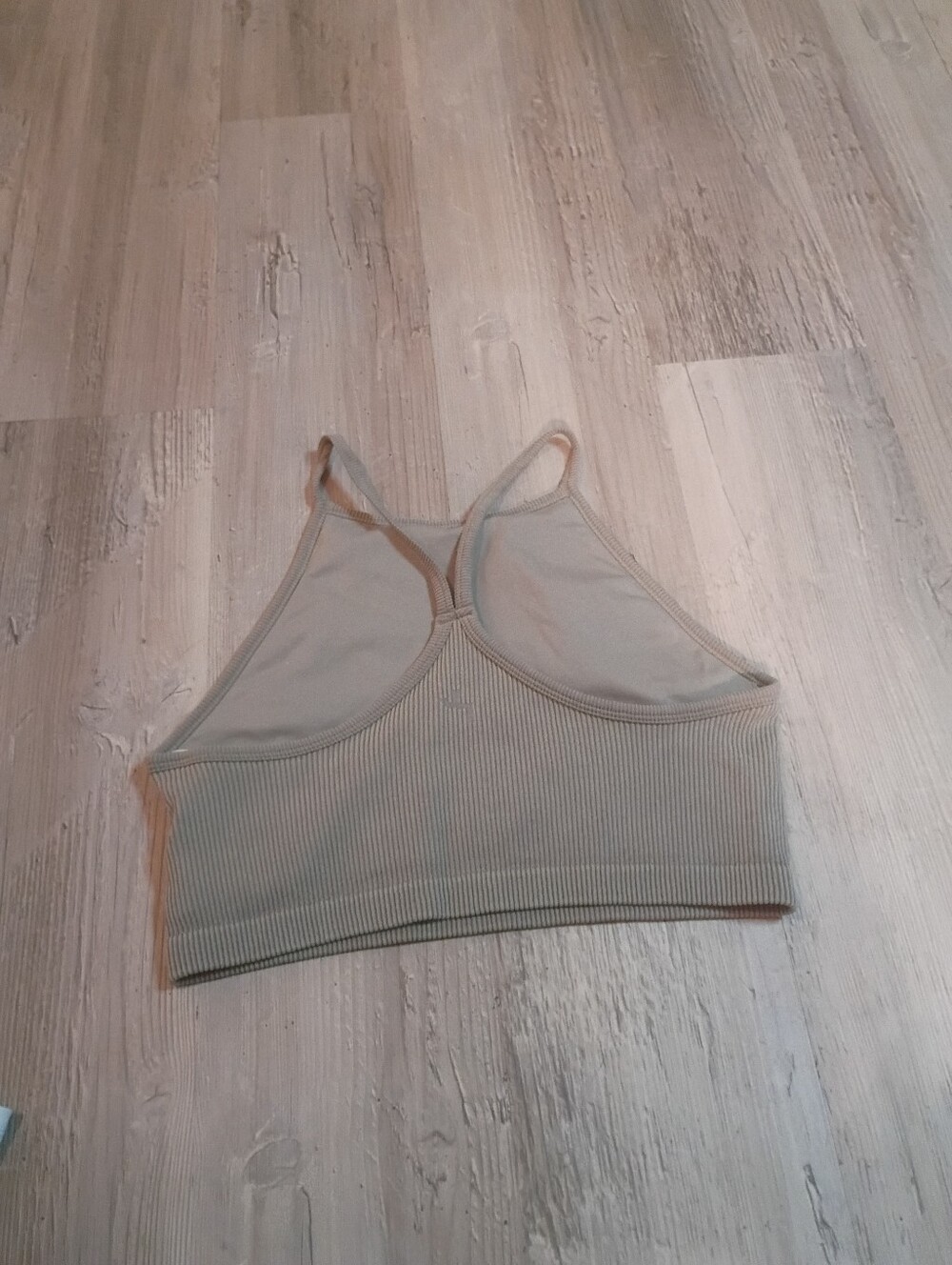 Workout Top - Picture 3 of 4